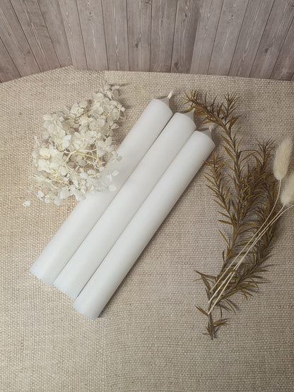 Kerzen 180x22mm weiss Box